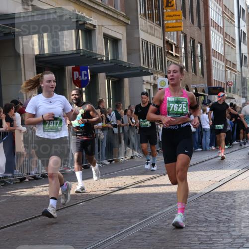 13.09.2026 - 21. swb-Marathon Bremen Strokosch-Dieckow http://msf.ph/oto/10329964 13.09.2026 13:21:56 Ziel 148, 1601, 1645, 2499, 3021, 3652, 4204, 4211, 6621, 7625, 7917, 8447, 8452, 8574, 8924, 9668, 9839, 141, 572, 1209, 1254, 2051, 2088, 2397, 2570, 3290, 3338, 3695, 3774, 3930, 3934, 4581, 4735, 5193, 5542, 6865, 6976, 7098, 7176, 8438, 8947, 9059, 9421, 9599, 10120, 13145 meine-sportfotos.de