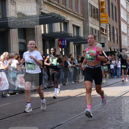 13.09.2026 - 21. swb-Marathon Bremen Strokosch-Dieckow http://msf.ph/oto/10329974 13.09.2026 13:21:57 Ziel 148, 1601, 1645, 2499, 3021, 3652, 3855, 4204, 4211, 6621, 7625, 7917, 8447, 8452, 8574, 8924, 9668, 9839, 141, 572, 1209, 1254, 2051, 2088, 2397, 2570, 3290, 3338, 3695, 3774, 3930, 3934, 4581, 4735, 5193, 6865, 6976, 7098, 7176, 8438, 8924, 8947, 9059, 9421, 9599, 10120 meine-sportfotos.de