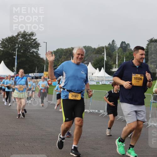 13.09.2026 - Kiel Lauf Andreas Tolksdorf http://msf.ph/oto/10329979 13.09.2026 09:31:20 Kiellinie 0248, 2087, 39, 10326, 10325 meine-sportfotos.de