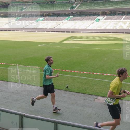 13.09.2026 - 21. swb-Marathon Bremen Michael Burmester http://msf.ph/oto/10330001 13.09.2026 13:01:05 Laufen im Stadion 135, 242, 260, 282, 318, 342, 440, 531, 651, 687, 930, 946, 1006, 1067, 1209, 1368, 1436, 1448, 1493, 1494, 1582, 1650, 1861, 1896, 1935, 1963, 2033, 2047, 2062, 2088, 2293, 2306, 2322, 2370, 2409, 2427, 2481, 2485, 2490, 2491, 2517, 2560, 2561, 2627, 2638, 2658, 2686, 2700, 2708, 2781, 2906, 2914, 2967, 3076, 3105, 3145, 3168, 3173, 3273, 3354, 3372, 3374, 3375, 3385, 3480, 3524, 3526, 3642, 3667, 3729, 3774, 3806, 3855, 3856, 3861, 3930 meine-sportfotos.de