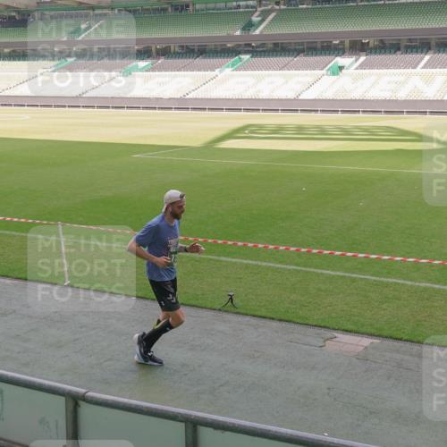 13.09.2026 - 21. swb-Marathon Bremen Michael Burmester http://msf.ph/oto/10330034 13.09.2026 13:01:10 Laufen im Stadion 135, 242, 260, 282, 318, 342, 440, 531, 651, 687, 930, 946, 1006, 1067, 1209, 1368, 1436, 1448, 1493, 1494, 1582, 1650, 1861, 1896, 1935, 1963, 2033, 2047, 2062, 2088, 2293, 2306, 2322, 2370, 2409, 2427, 2481, 2485, 2490, 2491, 2517, 2560, 2561, 2627, 2638, 2658, 2686, 2700, 2708, 2781, 2906, 2914, 2967, 3076, 3105, 3145, 3168, 3173, 3273, 3354, 3372, 3374, 3375, 3385, 3480, 3524, 3526, 3527, 3642, 3667, 3729, 3774, 3806, 3855, 3856, 3861, 3930 meine-sportfotos.de