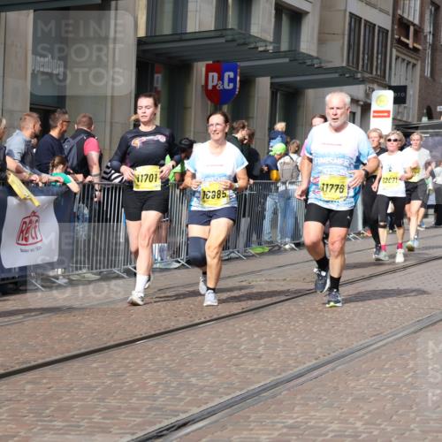 13.09.2026 - 21. swb-Marathon Bremen Strokosch-Dieckow http://msf.ph/oto/10330100 13.09.2026 11:02:35 Ziel 10185, 10190, 10296, 10633, 10715, 10731, 10783, 10945, 10954, 10955, 10985, 11095, 11096, 11107, 11313, 11564, 11697, 11701, 11719, 11730, 11776, 11785, 12071, 12154, 12247, 12421, 12432, 12448, 12451, 12465, 12483, 10153, 10154, 10173, 10273, 10274, 10278, 10331, 10338, 10738, 10885, 10915, 10943, 11137, 11261, 11505, 11508, 11526, 11554, 11662, 11853, 11886, 11890, 11945, 12154, 12169, 12252, 12429, 12489 meine-sportfotos.de