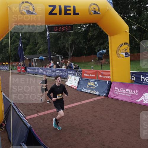 13.09.2026 - Airport Race Dennis Weichert http://msf.ph/oto/10330124 13.09.2026 10:24:31 Ziel 5018, 5145, 5147, 5293 meine-sportfotos.de