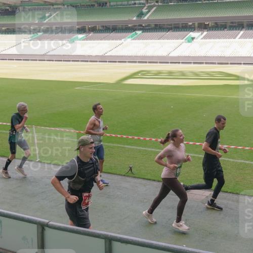13.09.2026 - 21. swb-Marathon Bremen Michael Burmester http://msf.ph/oto/10330142 13.09.2026 13:01:22 Laufen im Stadion 135, 150, 242, 260, 282, 318, 440, 531, 651, 687, 930, 946, 1006, 1067, 1163, 1368, 1436, 1448, 1493, 1494, 1582, 1650, 1861, 1896, 1935, 1963, 2033, 2047, 2062, 2292, 2293, 2306, 2322, 2370, 2409, 2427, 2485, 2490, 2491, 2560, 2561, 2627, 2638, 2658, 2686, 2700, 2708, 2781, 2906, 2914, 2967, 2987, 3013, 3044, 3076, 3105, 3145, 3168, 3173, 3187, 3248, 3294, 3334, 3354, 3372, 3374, 3375, 3385, 3392, 3480, 3524, 3526, 3527, 3642, 3667, 3729, 3774, 3806, 3855, 3856 meine-sportfotos.de