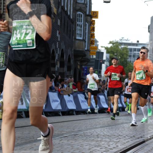 13.09.2026 - 21. swb-Marathon Bremen Strokosch-Dieckow http://msf.ph/oto/10330146 13.09.2026 13:14:48 Ziel 199, 376, 469, 1043, 1125, 1492, 1814, 2203, 2913, 3085, 3545, 3821, 3834, 4452, 4685, 5239, 5794, 5836, 5986, 6130, 6506, 7117, 7659, 7826, 8366, 8456, 9242, 9783, 9868, 889, 1510, 1748, 2383, 3206, 3504, 3717, 4226, 4968, 5294, 5298, 5315, 5417, 5471, 5796, 6379, 6404, 6521, 6528, 6717, 7190, 8238, 9523, 9797, 13141 meine-sportfotos.de