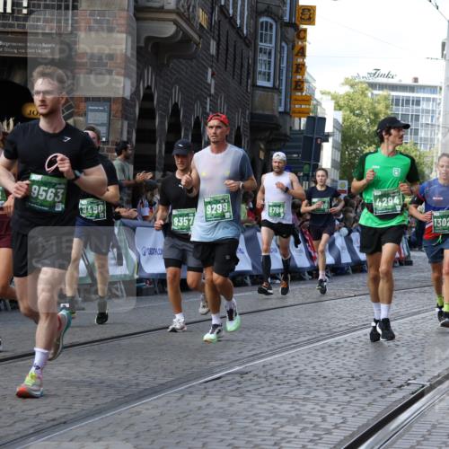 13.09.2026 - 21. swb-Marathon Bremen Strokosch-Dieckow http://msf.ph/oto/10330243 13.09.2026 13:25:18 Ziel 972, 1080, 1166, 1264, 2322, 2761, 3015, 3105, 4091, 4113, 4262, 4507, 4918, 4973, 6079, 6360, 6544, 6807, 6943, 7409, 7854, 8245, 8853, 9073, 9152, 9360, 10103, 209, 260, 1650, 1658, 2046, 3168, 4294, 5755, 5814, 6380, 7252, 8357, 8545, 8695, 8769, 9299, 9460, 9468, 13025 meine-sportfotos.de