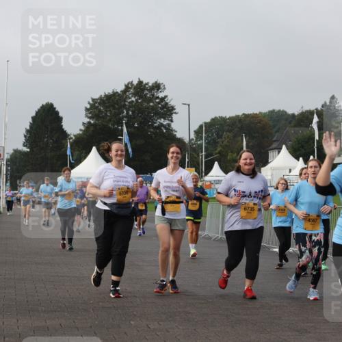 13.09.2026 - Kiel Lauf Andreas Tolksdorf http://msf.ph/oto/10330306 13.09.2026 09:31:55 Kiellinie 6306, 6956, 6735, 7358, 4567, 9399, 1026 meine-sportfotos.de