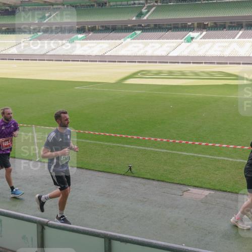 13.09.2026 - 21. swb-Marathon Bremen Michael Burmester http://msf.ph/oto/10330353 13.09.2026 13:01:40 Laufen im Stadion 150, 242, 282, 318, 440, 531, 687, 722, 930, 936, 946, 1006, 1067, 1163, 1250, 1436, 1448, 1582, 1650, 1896, 1963, 2033, 2047, 2062, 2292, 2306, 2322, 2345, 2370, 2378, 2409, 2427, 2485, 2490, 2491, 2560, 2561, 2627, 2638, 2658, 2666, 2668, 2700, 2708, 2781, 2906, 2967, 2987, 3013, 3044, 3145, 3163, 3164, 3168, 3173, 3187, 3248, 3294, 3334, 3372, 3374, 3375, 3385, 3392, 3480, 3524, 3526, 3527, 3603, 3642, 3667, 3721, 3729, 3774, 3806, 3852, 3856, 4000, 4506 meine-sportfotos.de