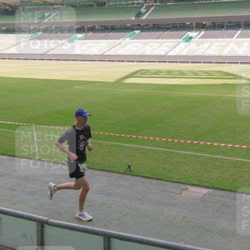 13.09.2026 - 21. swb-Marathon Bremen Michael Burmester http://msf.ph/oto/10330394 13.09.2026 13:01:45 Laufen im Stadion 150, 242, 282, 318, 440, 531, 687, 722, 930, 936, 946, 1006, 1067, 1163, 1250, 1436, 1448, 1582, 1650, 1896, 2033, 2047, 2062, 2292, 2322, 2345, 2370, 2378, 2409, 2427, 2485, 2490, 2491, 2560, 2561, 2627, 2638, 2658, 2666, 2668, 2700, 2708, 2781, 2906, 2967, 2987, 3013, 3044, 3145, 3163, 3164, 3168, 3173, 3187, 3248, 3294, 3334, 3372, 3374, 3375, 3385, 3392, 3524, 3526, 3527, 3603, 3642, 3667, 3721, 3774, 3806, 3852, 3856, 4000, 4506 meine-sportfotos.de