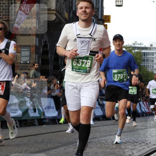 13.09.2026 - 21. swb-Marathon Bremen Strokosch-Dieckow http://msf.ph/oto/10330398 13.09.2026 13:14:55 Ziel 199, 376, 1043, 1125, 1455, 1492, 1814, 2251, 2847, 2971, 2997, 3012, 3085, 3821, 3834, 4097, 4246, 4586, 4685, 5239, 5794, 5836, 5962, 6130, 6506, 7117, 7251, 7782, 7826, 8366, 8456, 9242, 9868, 10016, 1510, 1664, 2383, 3504, 3717, 4382, 4992, 5149, 5294, 5298, 5417, 5471, 6351, 6521, 6528, 6717, 7190, 7432, 8238, 9338, 9363, 9797 meine-sportfotos.de
