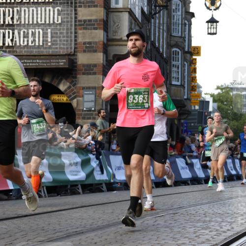 13.09.2026 - 21. swb-Marathon Bremen Strokosch-Dieckow http://msf.ph/oto/10330559 13.09.2026 13:15:04 Ziel 199, 615, 616, 889, 1455, 1748, 2251, 2847, 2971, 2997, 3012, 3057, 3175, 3206, 3834, 4097, 4226, 4246, 4569, 4586, 4685, 4968, 5239, 5315, 5649, 5796, 5962, 6404, 6472, 7251, 7782, 8366, 8409, 9242, 9523, 10016, 13141, 1664, 3357, 3743, 4111, 4382, 4992, 5003, 5149, 5385, 6011, 6773, 6902, 7432, 7497, 7515, 7717, 7730, 9253, 9338, 9483, 13137, 13139 meine-sportfotos.de