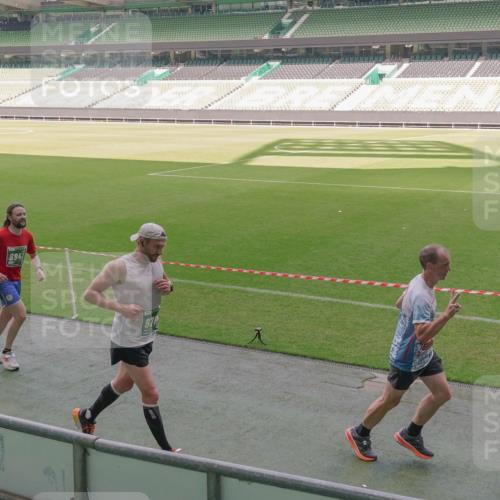 13.09.2026 - 21. swb-Marathon Bremen Michael Burmester http://msf.ph/oto/10330562 13.09.2026 13:02:00 Laufen im Stadion 150, 242, 282, 318, 440, 531, 687, 722, 930, 936, 946, 1006, 1067, 1163, 1250, 1436, 1448, 1582, 1896, 2033, 2047, 2062, 2276, 2292, 2345, 2364, 2370, 2378, 2409, 2427, 2485, 2490, 2491, 2560, 2561, 2627, 2638, 2658, 2666, 2668, 2708, 2779, 2781, 2967, 2987, 3013, 3044, 3114, 3163, 3164, 3173, 3187, 3248, 3258, 3294, 3334, 3372, 3374, 3375, 3385, 3392, 3496, 3524, 3526, 3527, 3576, 3603, 3642, 3667, 3721, 3806, 3852, 3893, 4000, 4506, 4558 meine-sportfotos.de