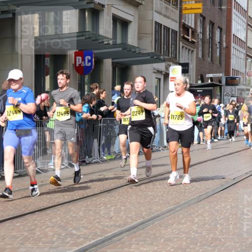 13.09.2026 - 21. swb-Marathon Bremen Strokosch-Dieckow http://msf.ph/oto/10330572 13.09.2026 11:02:47 Ziel 10150, 10185, 10195, 10528, 10531, 10598, 10715, 10727, 10731, 10959, 11070, 11095, 11313, 11493, 11676, 11697, 11785, 11830, 11836, 12214, 12421, 12432, 12448, 12465, 12483, 10190, 10296, 10633, 10783, 10945, 10954, 10955, 10985, 11096, 11107, 11137, 11261, 11508, 11526, 11554, 11564, 11662, 11701, 11719, 11730, 11776, 11785, 11890, 11945, 12071, 12154, 12169, 12247, 12252, 12429, 12451, 12489 meine-sportfotos.de