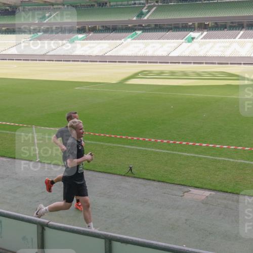 13.09.2026 - 21. swb-Marathon Bremen Michael Burmester http://msf.ph/oto/10330625 13.09.2026 13:02:07 Laufen im Stadion 150, 242, 282, 318, 440, 531, 687, 722, 930, 936, 946, 1006, 1067, 1163, 1250, 1436, 1448, 1582, 1896, 2033, 2047, 2062, 2276, 2292, 2345, 2364, 2370, 2378, 2409, 2421, 2485, 2490, 2491, 2560, 2561, 2627, 2638, 2658, 2666, 2668, 2779, 2781, 2967, 2987, 3013, 3044, 3114, 3163, 3164, 3187, 3248, 3258, 3294, 3334, 3372, 3374, 3375, 3385, 3392, 3496, 3524, 3526, 3527, 3576, 3585, 3603, 3667, 3721, 3806, 3852, 3893, 3938, 3983, 4000, 4133, 4506, 4558 meine-sportfotos.de