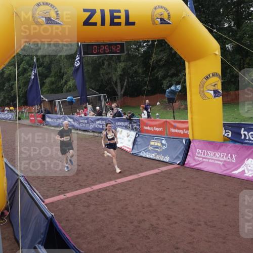 13.09.2026 - Airport Race Dennis Weichert http://msf.ph/oto/10330635 13.09.2026 10:26:16 Ziel 5047, 5169, 5299 meine-sportfotos.de