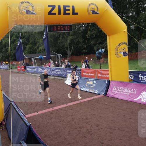13.09.2026 - Airport Race Dennis Weichert http://msf.ph/oto/10330655 13.09.2026 10:26:16 Ziel 5047, 5169, 5299 meine-sportfotos.de