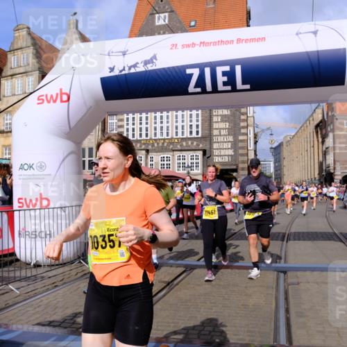13.09.2026 - 21. swb-Marathon Bremen Tim E. http://msf.ph/oto/10330807 13.09.2026 11:04:08 Ziel 10090, 10091, 10152, 10327, 10357, 10403, 10429, 10607, 10659, 10720, 10796, 10918, 10950, 11149, 11319, 11325, 11451, 11470, 11471, 11511, 11595, 11618, 11868, 11967, 12260, 12392, 12433, 12504 meine-sportfotos.de