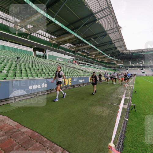 13.09.2026 - 21. swb-Marathon Bremen Michael Burmester http://msf.ph/oto/10330835 13.09.2026 13:36:44 Laufen im Stadion 421, 444, 491, 590, 657, 756, 799, 1015, 1132, 1135, 1279, 1432, 1620, 1726, 1734, 1762, 1887, 1934, 1951, 1974, 1977, 2060, 2078, 2227, 2578, 2639, 2650, 2688, 2789, 2842, 2892, 2933, 2939, 3090, 3161, 3169, 3178, 3299, 3303, 3408, 3427, 3463, 3472, 3498, 3499, 3555, 3570, 3573, 3588, 3640, 3731, 3779, 3801, 3839, 3985, 3992, 3993, 4084, 4145, 4200, 4210, 4290, 4416, 4464, 4538, 4801, 4845, 4880, 4967, 5000, 5034, 5145, 5182, 5332, 5461, 5536, 5679, 5818 meine-sportfotos.de