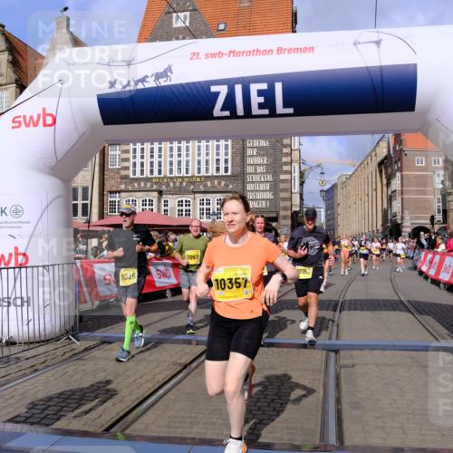 13.09.2026 - 21. swb-Marathon Bremen Tim E. http://msf.ph/oto/10330851 13.09.2026 11:04:08 Ziel 10090, 10091, 10152, 10327, 10357, 10403, 10429, 10607, 10659, 10720, 10796, 10918, 10950, 11149, 11319, 11325, 11451, 11470, 11471, 11511, 11595, 11618, 11868, 11967, 12260, 12392, 12433, 12504 meine-sportfotos.de