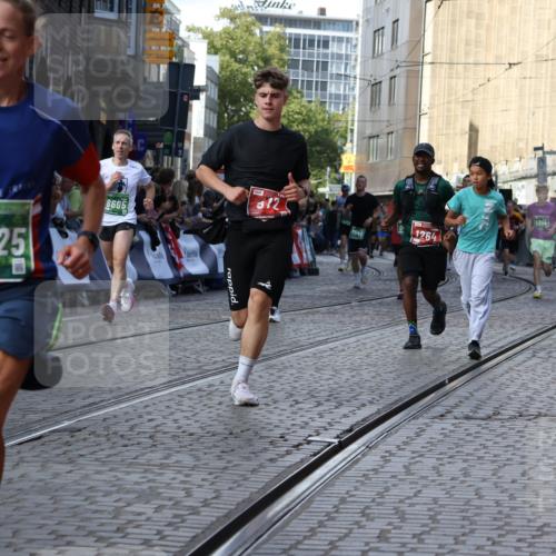13.09.2026 - 21. swb-Marathon Bremen Strokosch-Dieckow http://msf.ph/oto/10330863 13.09.2026 13:25:21 Ziel 972, 1080, 1166, 1264, 1436, 1448, 2322, 2761, 3015, 3105, 4091, 4113, 4507, 4918, 4973, 6079, 6360, 6544, 6943, 7409, 7854, 8245, 8853, 9073, 9152, 9360, 9493, 13088, 209, 1650, 3186, 3806, 4717, 5703, 5755, 5814, 6380, 7252, 8545, 8695, 8769, 8890, 9468, 9506 meine-sportfotos.de