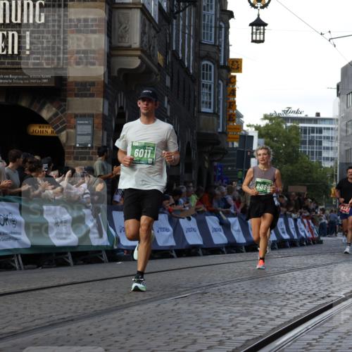 13.09.2026 - 21. swb-Marathon Bremen Strokosch-Dieckow http://msf.ph/oto/10330937 13.09.2026 13:15:19 Ziel 889, 1510, 1748, 2383, 3206, 3504, 3717, 4226, 4382, 4569, 4968, 4992, 5294, 5298, 5315, 5417, 5471, 5796, 6351, 6379, 6404, 6521, 6528, 6717, 7190, 7432, 8238, 8409, 9338, 9363, 9523, 9797, 13141, 1445, 3346, 4212, 4646, 4653, 4663, 6162, 6526, 7203, 7291, 7346, 7992, 8086, 8254, 8255, 9391 meine-sportfotos.de