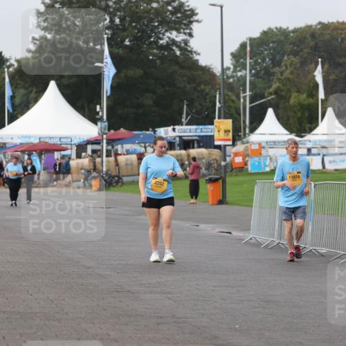 13.09.2026 - Kiel Lauf Andreas Tolksdorf http://msf.ph/oto/10330954 13.09.2026 09:33:07 Kiellinie 2252, 15, 11874, 48 meine-sportfotos.de