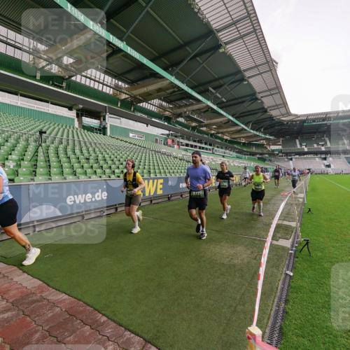 13.09.2026 - 21. swb-Marathon Bremen Michael Burmester http://msf.ph/oto/10330977 13.09.2026 13:37:04 Laufen im Stadion 360, 410, 421, 444, 491, 590, 657, 756, 799, 971, 1015, 1132, 1135, 1279, 1432, 1620, 1726, 1734, 1762, 1887, 1934, 1951, 2060, 2078, 2227, 2578, 2639, 2688, 2772, 2842, 2892, 2933, 2939, 3161, 3169, 3178, 3299, 3303, 3408, 3427, 3463, 3472, 3498, 3499, 3555, 3570, 3573, 3588, 3640, 3646, 3731, 3779, 3801, 3839, 3919, 3985, 3992, 3993, 4084, 4145, 4210, 4252, 4416, 4464, 4538, 4801, 4845, 4939, 5034, 5145, 5166, 5182, 5210, 5332, 5461, 5536, 5679 meine-sportfotos.de