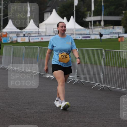 13.09.2026 - Kiel Lauf Andreas Tolksdorf http://msf.ph/oto/10331014 13.09.2026 09:33:14 Kiellinie 48, 2252, 874 meine-sportfotos.de