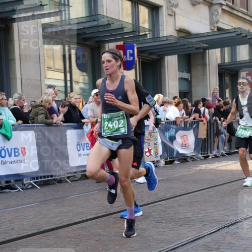13.09.2026 - 21. swb-Marathon Bremen Strokosch-Dieckow http://msf.ph/oto/10331044 13.09.2026 13:22:28 Ziel 388, 913, 1963, 2040, 2402, 2481, 2771, 2806, 3145, 3560, 4483, 6707, 6737, 6792, 6891, 7586, 8377, 8547, 8551, 8646, 8694, 9090, 9510, 1601, 1645, 1933, 2481, 2499, 3021, 3855, 4204, 4211, 4697, 6621, 6891, 7625, 7917, 8447, 8574, 9668 meine-sportfotos.de