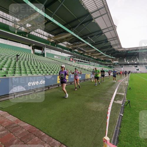 13.09.2026 - 21. swb-Marathon Bremen Michael Burmester http://msf.ph/oto/10331047 13.09.2026 13:37:18 Laufen im Stadion 144, 360, 410, 421, 444, 491, 590, 756, 799, 848, 971, 1015, 1132, 1135, 1279, 1620, 1734, 1762, 1887, 1934, 1951, 2060, 2078, 2227, 2639, 2688, 2772, 2842, 2892, 2933, 2939, 3161, 3169, 3178, 3299, 3303, 3408, 3427, 3463, 3498, 3499, 3570, 3573, 3588, 3640, 3646, 3731, 3779, 3839, 3919, 3985, 3992, 3993, 4084, 4145, 4210, 4252, 4314, 4416, 4464, 4538, 4801, 4845, 4939, 5034, 5145, 5166, 5182, 5210, 5332, 5461, 5536, 5679, 170 meine-sportfotos.de