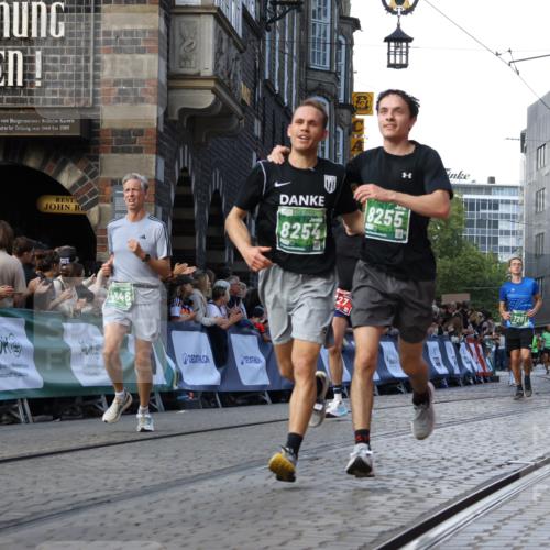 13.09.2026 - 21. swb-Marathon Bremen Strokosch-Dieckow http://msf.ph/oto/10331064 13.09.2026 13:15:22 Ziel 889, 1510, 1664, 2383, 3206, 3357, 3504, 3717, 4382, 4968, 4992, 5149, 5294, 5298, 5385, 5417, 5471, 5796, 6351, 6379, 6404, 6521, 6528, 6717, 6902, 7190, 7432, 7515, 8238, 9253, 9338, 9363, 9523, 9797, 13139, 13141, 1445, 3346, 4212, 4646, 4653, 4663, 6162, 6526, 7203, 7291, 7346, 7992, 9029, 9391, 9777 meine-sportfotos.de