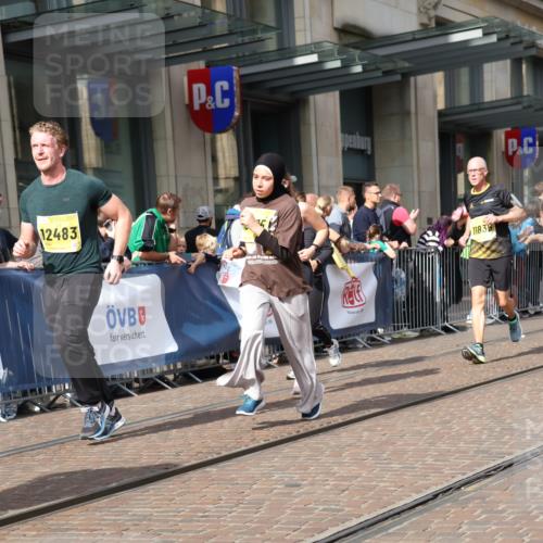 13.09.2026 - 21. swb-Marathon Bremen Strokosch-Dieckow http://msf.ph/oto/10331067 13.09.2026 11:02:58 Ziel 10092, 10150, 10187, 10195, 10237, 10309, 10528, 10531, 10598, 10715, 10724, 10727, 10904, 10959, 11070, 11095, 11493, 11598, 11676, 11773, 11830, 11836, 12068, 12184, 12185, 12214, 12421, 12432, 12483, 12611, 10185, 10190, 10296, 10633, 10731, 10783, 10945, 10954, 10955, 10985, 11095, 11096, 11107, 11261, 11313, 11564, 11697, 11701, 11719, 11730, 11776, 11785, 12071, 12154, 12247, 12429, 12448, 12451, 12465 meine-sportfotos.de