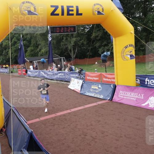 13.09.2026 - Airport Race Dennis Weichert http://msf.ph/oto/10331161 13.09.2026 10:27:57 Ziel 5467 meine-sportfotos.de