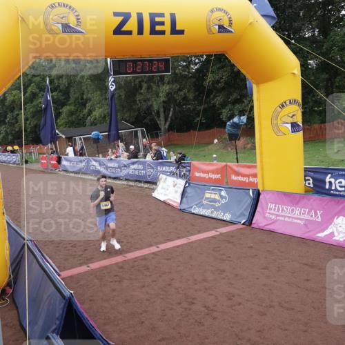 13.09.2026 - Airport Race Dennis Weichert http://msf.ph/oto/10331171 13.09.2026 10:27:57 Ziel 5467 meine-sportfotos.de