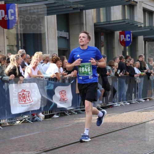 13.09.2026 - 21. swb-Marathon Bremen Strokosch-Dieckow http://msf.ph/oto/10331196 13.09.2026 13:22:33 Ziel 388, 913, 1963, 2040, 2402, 2771, 2806, 2914, 3098, 3145, 3560, 6707, 6737, 6792, 7909, 8377, 8551, 8646, 8671, 8672, 8819, 8820, 9090, 9510, 9921, 1601, 1933, 2481, 2499, 3855, 4204, 4211, 4483, 4697, 6621, 6891, 7586, 8447, 8547, 8574, 8694, 9668 meine-sportfotos.de