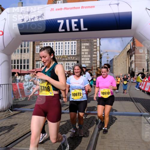 13.09.2026 - 21. swb-Marathon Bremen Tim E. http://msf.ph/oto/10331335 13.09.2026 11:04:24 Ziel 10182, 10291, 10390, 10516, 10607, 10659, 10671, 10672, 10720, 10726, 10912, 10913, 11221, 11318, 11319, 11336, 11470, 11471, 11539, 11618, 11726, 11909, 12001, 12103, 12113, 12140, 12260, 12276, 12392, 12433 meine-sportfotos.de