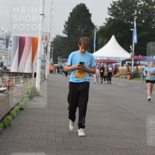 13.09.2026 - Kiel Lauf Andreas Tolksdorf http://msf.ph/oto/10331372 13.09.2026 09:34:10 Kiellinie 36, 4135 meine-sportfotos.de