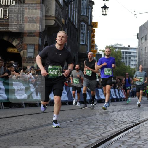 13.09.2026 - 21. swb-Marathon Bremen Strokosch-Dieckow http://msf.ph/oto/10331380 13.09.2026 13:15:28 Ziel 1510, 1664, 2383, 3357, 3504, 3717, 3743, 4111, 4382, 4992, 5003, 5149, 5294, 5298, 5385, 5417, 5471, 6351, 6521, 6528, 6717, 6773, 6902, 7190, 7432, 7497, 7515, 7730, 8238, 9253, 9338, 9363, 9483, 13137, 13139, 1033, 1445, 3346, 3536, 4212, 4573, 4653, 5533, 6162, 6515, 7203, 7992, 9029, 9391, 9475, 9777 meine-sportfotos.de