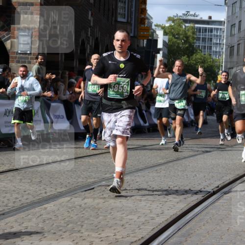 13.09.2026 - 21. swb-Marathon Bremen Strokosch-Dieckow http://msf.ph/oto/10331396 13.09.2026 13:31:31 Ziel 217, 1398, 1479, 2244, 2513, 2802, 3396, 3762, 3800, 4477, 4647, 5673, 5720, 5765, 5846, 6419, 6619, 6732, 7198, 7296, 7359, 7637, 7798, 7812, 7882, 8035, 8097, 8342, 8382, 8726, 9147, 9274, 9337, 9822, 9937, 9958, 9969, 9977, 13066, 310, 3115, 3239, 3244, 3858, 3989, 4164, 4273, 4692, 4889, 5363, 5426, 5899, 6039, 6062, 6100, 6193, 6213, 6581, 6602, 7032, 7260, 7608, 7941, 7964, 8042, 8078, 8166, 8205, 8206, 8364, 8495, 8522, 9033, 9293, 9568, 9903, 9914, 13151 meine-sportfotos.de