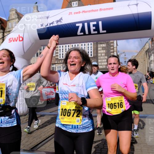 13.09.2026 - 21. swb-Marathon Bremen Tim E. http://msf.ph/oto/10331409 13.09.2026 11:04:25 Ziel 10182, 10291, 10390, 10516, 10607, 10659, 10671, 10672, 10720, 10726, 10912, 10913, 11221, 11318, 11319, 11336, 11470, 11471, 11539, 11618, 11726, 11909, 12001, 12103, 12113, 12140, 12260, 12276, 12392, 12433 meine-sportfotos.de