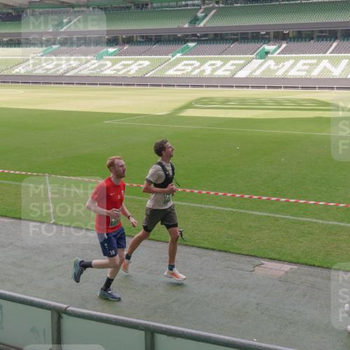 13.09.2026 - 21. swb-Marathon Bremen Michael Burmester http://msf.ph/oto/10331486 13.09.2026 13:03:08 Laufen im Stadion 150, 210, 488, 531, 596, 722, 725, 762, 881, 936, 940, 946, 1006, 1014, 1163, 1250, 1458, 1460, 1479, 1611, 1649, 1771, 2047, 2223, 2276, 2292, 2345, 2364, 2378, 2421, 2434, 2513, 2625, 2638, 2666, 2668, 2779, 2851, 2900, 2934, 2977, 2987, 3013, 3044, 3114, 3135, 3163, 3164, 3187, 3248, 3258, 3294, 3334, 3360, 3392, 3402, 3460, 3496, 3510, 3527, 3576, 3579, 3585, 3597, 3603, 3618, 3667, 3721, 3846, 3852, 3859, 3893, 3938, 3970, 3983, 4000, 4077, 4133, 4506, 4558 meine-sportfotos.de