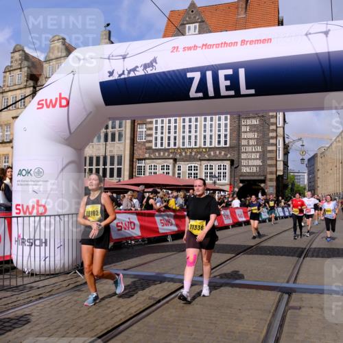 13.09.2026 - 21. swb-Marathon Bremen Tim E. http://msf.ph/oto/10331518 13.09.2026 11:04:33 Ziel 10182, 10245, 10291, 10390, 10516, 10526, 10613, 10671, 10672, 11214, 11215, 11221, 11248, 11318, 11336, 11410, 11539, 11720, 11726, 11740, 11909, 12001, 12009, 12103, 12113, 12276, 12929 meine-sportfotos.de