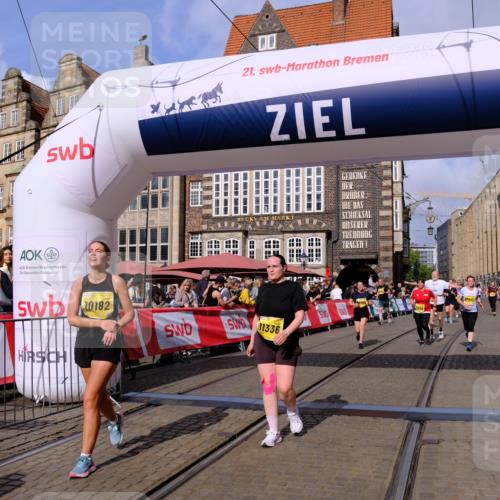 13.09.2026 - 21. swb-Marathon Bremen Tim E. http://msf.ph/oto/10331541 13.09.2026 11:04:33 Ziel 10182, 10245, 10291, 10390, 10516, 10526, 10613, 10671, 10672, 11214, 11215, 11221, 11248, 11318, 11336, 11410, 11539, 11720, 11726, 11740, 11909, 12001, 12009, 12103, 12113, 12276, 12929 meine-sportfotos.de