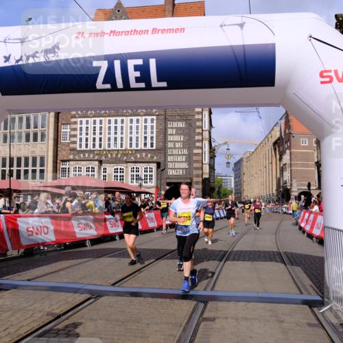 13.09.2026 - 21. swb-Marathon Bremen Tim E. http://msf.ph/oto/10331589 13.09.2026 11:04:35 Ziel 10182, 10245, 10291, 10390, 10516, 10526, 10613, 10671, 10672, 11214, 11215, 11221, 11248, 11336, 11410, 11539, 11720, 11726, 11740, 12001, 12009, 12103, 12113, 12276, 12929 meine-sportfotos.de