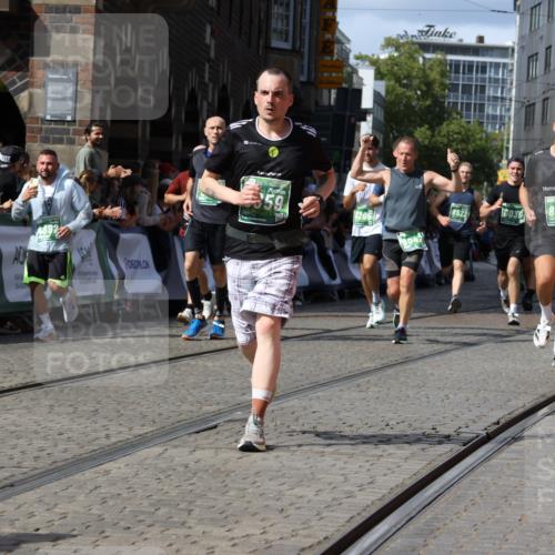 13.09.2026 - 21. swb-Marathon Bremen Strokosch-Dieckow http://msf.ph/oto/10331592 13.09.2026 13:31:31 Ziel 217, 1398, 1479, 2244, 2513, 2802, 3396, 3762, 3800, 4477, 4647, 5673, 5720, 5765, 5846, 6419, 6619, 6732, 7198, 7296, 7359, 7637, 7798, 7812, 7882, 8035, 8097, 8342, 8382, 8726, 9147, 9274, 9337, 9822, 9937, 9958, 9969, 9977, 13066, 310, 3115, 3239, 3244, 3858, 3989, 4164, 4273, 4692, 4889, 5363, 5426, 5899, 6039, 6062, 6100, 6193, 6213, 6581, 6602, 7032, 7260, 7608, 7941, 7964, 8042, 8078, 8166, 8205, 8206, 8364, 8495, 8522, 9033, 9293, 9568, 9903, 9914, 13151 meine-sportfotos.de