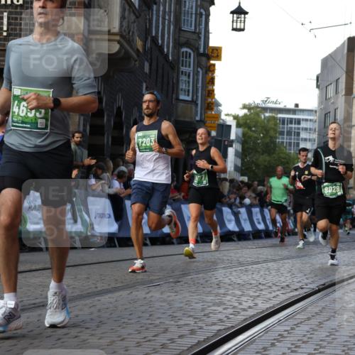 13.09.2026 - 21. swb-Marathon Bremen Strokosch-Dieckow http://msf.ph/oto/10331603 13.09.2026 13:15:33 Ziel 1664, 3357, 3743, 4111, 4382, 4992, 5003, 5149, 5294, 5385, 5417, 6011, 6351, 6521, 6773, 6902, 7190, 7432, 7497, 7515, 7717, 7730, 8086, 8254, 8255, 9253, 9338, 9363, 9483, 13137, 13139, 1033, 2733, 3119, 3422, 3536, 3689, 3836, 3991, 4573, 5533, 5588, 6162, 6515, 9029, 9475, 9777, 13249 meine-sportfotos.de