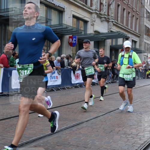 13.09.2026 - 21. swb-Marathon Bremen Strokosch-Dieckow http://msf.ph/oto/10331604 13.09.2026 13:22:47 Ziel 1809, 1900, 1935, 1963, 2040, 2306, 2367, 2427, 2827, 2914, 2961, 3098, 3145, 3233, 3374, 3560, 3729, 3920, 5114, 7909, 8045, 8231, 8304, 8377, 8646, 8671, 8672, 8732, 8787, 8819, 8820, 9827, 9921, 10127, 388, 913, 1933, 2402, 2481, 2771, 2806, 3855, 4483, 4697, 6707, 6737, 6792, 6891, 7586, 8547, 8551, 8694, 9090, 9510 meine-sportfotos.de