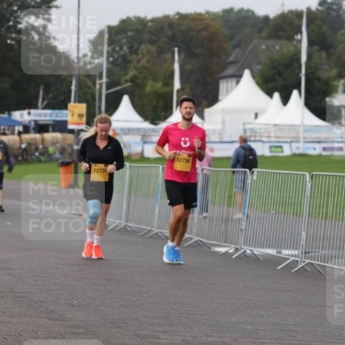 13.09.2026 - Kiel Lauf Andreas Tolksdorf http://msf.ph/oto/10331680 13.09.2026 09:35:05 Kiellinie 12735, 12736 meine-sportfotos.de