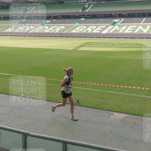 13.09.2026 - 21. swb-Marathon Bremen Michael Burmester http://msf.ph/oto/10331720 13.09.2026 13:03:30 Laufen im Stadion 209, 210, 488, 534, 596, 722, 725, 762, 881, 936, 940, 1014, 1250, 1343, 1458, 1460, 1479, 1611, 1649, 1653, 1771, 2223, 2276, 2292, 2345, 2364, 2378, 2421, 2434, 2513, 2625, 2666, 2668, 2779, 2851, 2891, 2900, 2934, 2977, 3013, 3114, 3135, 3163, 3164, 3187, 3248, 3258, 3360, 3402, 3425, 3454, 3460, 3496, 3510, 3576, 3579, 3585, 3597, 3603, 3618, 3721, 3846, 3852, 3859, 3893, 3938, 3970, 3983, 4000, 4077, 4133, 4506, 4558, 242 meine-sportfotos.de