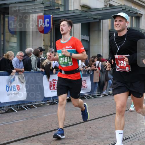 13.09.2026 - 21. swb-Marathon Bremen Strokosch-Dieckow http://msf.ph/oto/10331748 13.09.2026 13:22:50 Ziel 1809, 1900, 1935, 1963, 2306, 2367, 2427, 2827, 2899, 2914, 2961, 3098, 3233, 3374, 3560, 3729, 3920, 5114, 5820, 5821, 7909, 8045, 8231, 8304, 8377, 8646, 8671, 8672, 8732, 8787, 8819, 8820, 9827, 9921, 10127, 388, 913, 2040, 2402, 2481, 2771, 2806, 3145, 4483, 4697, 6707, 6737, 6792, 6891, 7586, 8547, 8551, 8646, 8694, 9090, 9510 meine-sportfotos.de